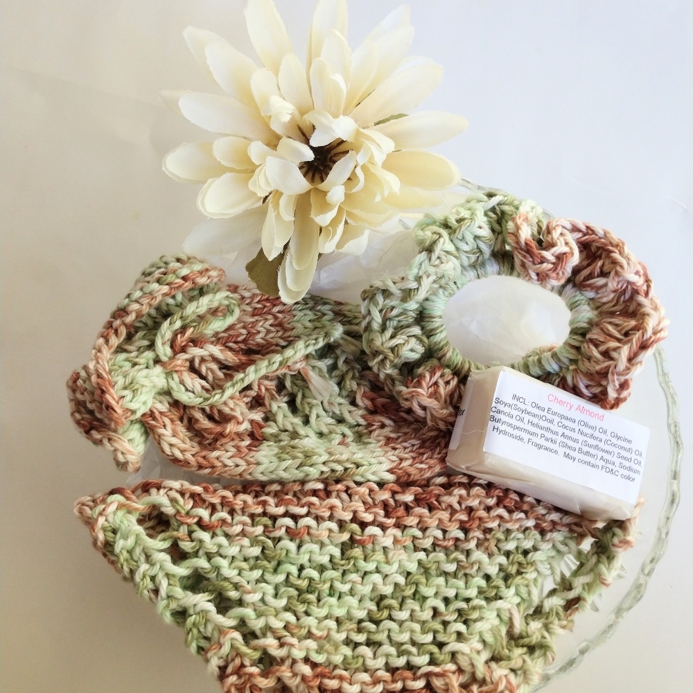 Hand Crafted Spa Gift Set Soap Saver Facecloth Scrunchy Bath Essential Essential - Picture 5 of 13